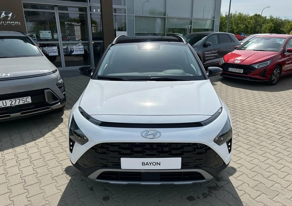 Hyundai Bayon cena 88400 przebieg: 1, rok produkcji 2024 z Ćmielów małe 137